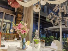 -春树下·树屋花房西餐厅(罍街AS1980店)