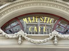 -Majestic Café