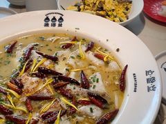 -渔语鱼酸菜鱼新川菜(来福士店)