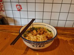 原汤肉丝粉-矮子粉店1985·长沙米粉(湘春路店)