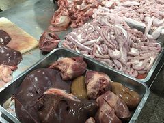 -标记美食新鲜猪杂(兴南大道店)