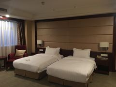 -南京金鹰皇冠假日酒店