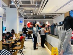 大堂-Tims天好咖啡(华侨城步行街店)