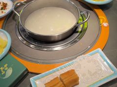 -粤顺渔坊·中山脆肉鲩火锅(清湖店)