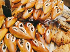 -Dough&Joe团憩(瑞虹天地月亮湾店)