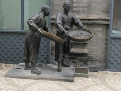 -鲜鱼口老字号美食街