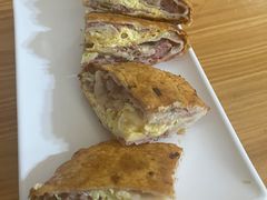 -梁家牛肉壮馍(西海岸店)