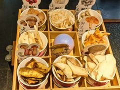 -菌自由丨野生菌火锅特色庭院餐厅(丽江古城店)