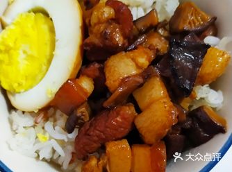 老少皆宜的台式香菇卤肉饭