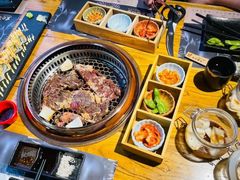 -黑牛の店·和牛烧肉(石家庄万象城店)