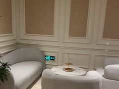 -麓湖国际水疗