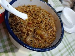 霸缸肥肠饭-鸿先阁·干煸虾(星沙店)