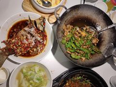 -费大厨辣椒炒肉(高铁吾悦广场店)