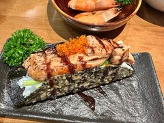 -8PINTS八品脱·日料·烧鸟·精酿小酒馆(莘庄店)