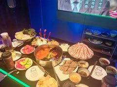 -唯爱KTV聚会餐厅(仙林东城汇店)