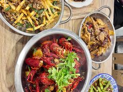 -江城燕子大排档(江汉路步行街店)