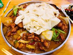 主食裤带面-舜玉老孙家鲜炒大盘鸡(土屋路店)
