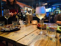-SISTERS BAR RESTAURANT川意酒馆(嘉善老市H楼店)