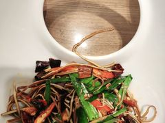 -有红鸡毛店·川菜(建设路店)