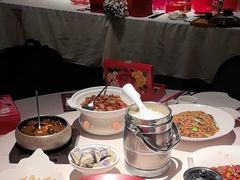 -千百味红餐厅·江西菜(绿地双子塔店)