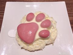 幸运萌爪树莓蛋糕-星巴克臻选(国贸商城首店)