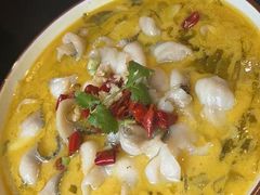 -河畔春天时尚餐厅