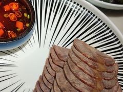 卤牛肉-小菜园新徽菜(连云港海州吾悦店)