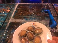 -领鲜活海鲜榴莲自助火锅(东门店)