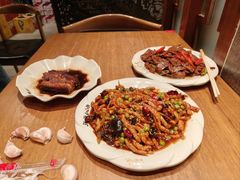-張飛扒肉·龙江非遗(道外店)