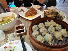 -老边饺子(彩虹城店)