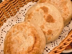 猪肉大葱馅饼-勺园中餐厅