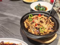 -梁家大院•农家菜(昆山会展中心店)