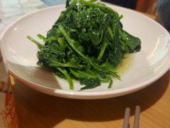 -渝信川菜 · 川味家常菜(财富购物中心店)