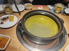 -一朵菌·野生菌探索家火锅(南亚店)