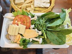 -滇釜火锅·能喝汤的火锅(车公庄店)