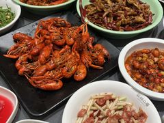 -靓虾二哥长沙地标小龙虾(五一广场店)