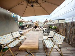 -小草屋轰趴馆别墅派对新场团建家庭聚会