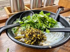 土鸡米线-二哥米线 丽江店