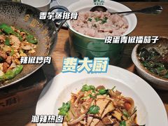 -费大厨辣椒炒肉(万家丽一店)