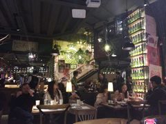 -胡桃里音乐酒馆(郴州友阿国际广场店)