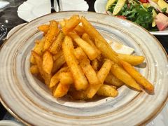 -LESCEDARS Brasserie Bistro香柏树