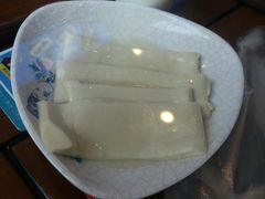-亿诣蝎府炸酱面羊蝎子火锅(酷车小镇店)