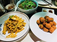 -京味斋·北京烤鸭(北京南站洋桥店)