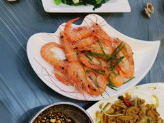 -覃记海鲜美食餐厅