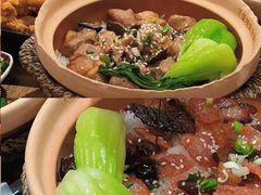 -煲仔皇腊味煲仔饭(经四万达店)