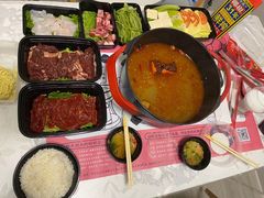 -热火朝天鲜切牛肉火锅(南强街巷店)