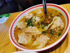 -八二小区抄手(龙湖上城天街店)