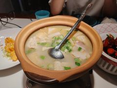 -荷塘秋月·本帮江浙菜(国权路店)