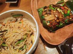 -云海肴·汽锅鸡·云南菜(天山百盛优客店)