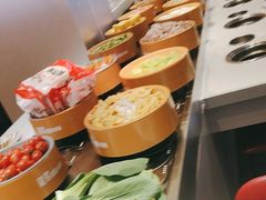 -龍歌自助小火锅(市北CBD万达店)